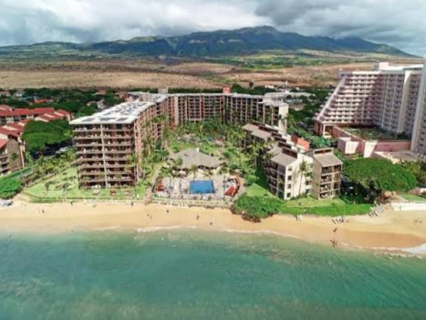 Luxury Oceanfront Condo on Kaanapali Beach - Perfect Hawaiian Getaway